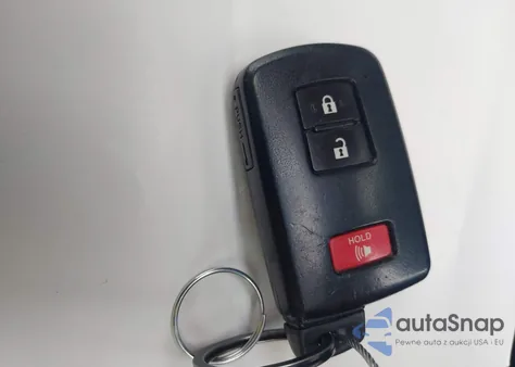 2017 Toyota Rav4 Hybrid Xle z USA, uszkodzony, nr VIN JTMRJREV7HD073254